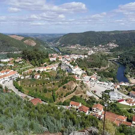 Κατάλυμα σε φάρμα Mondalva Sao Pedro de Alva