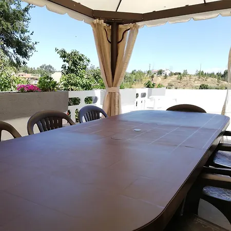 Mondalva Vakantieboerderij Sao Pedro de Alva