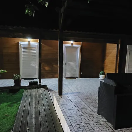 Mondalva Farm stay Sao Pedro de Alva