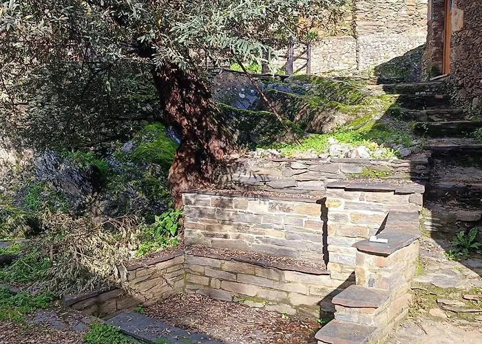 Alojamento de Turismo Rural Mondalva